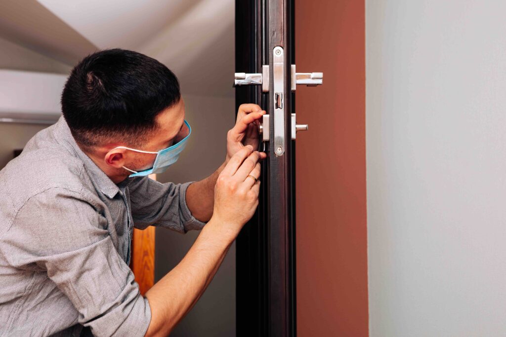 locked-in-locked-out-locksmith-service